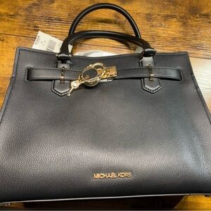 Brand New Michael Kors Hamilton MD/Medium Purse (New with tag)